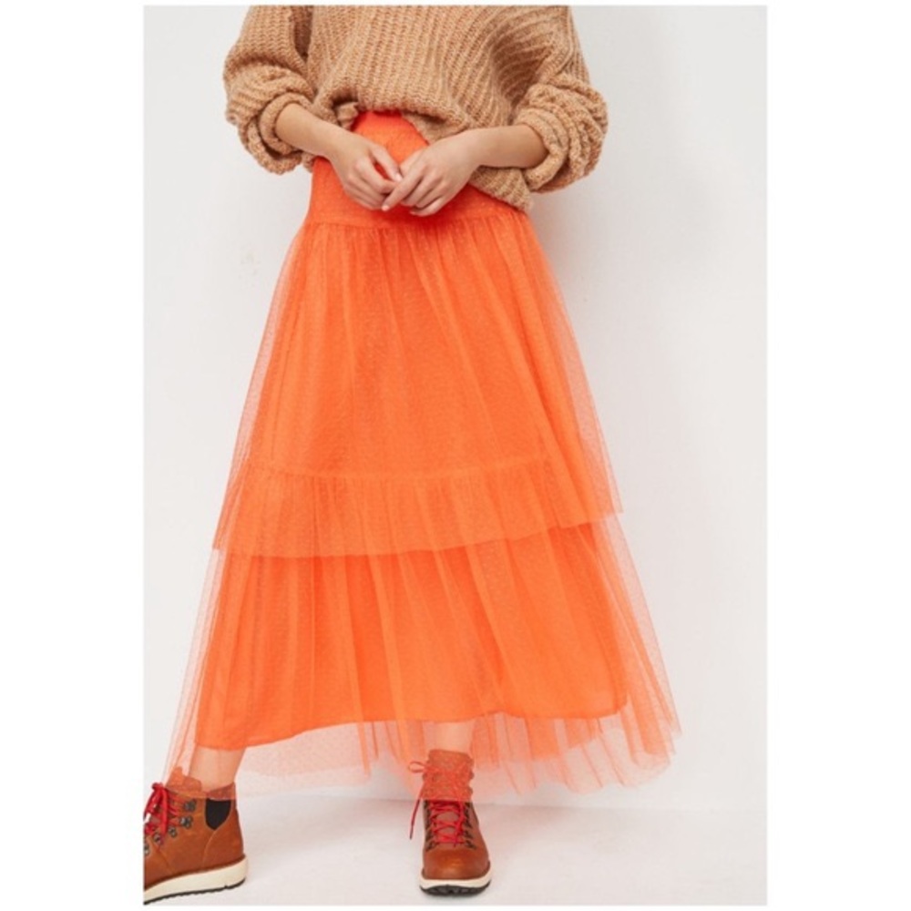 NWT Anthropologie Evelyn tulle midi skirt